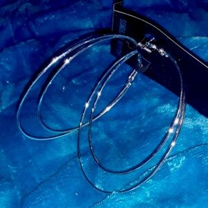 LARGE PAIR OF VINTAGE SILVER TONE DOUBLE HOOP EARRINGS 4"x 3.75 NEW